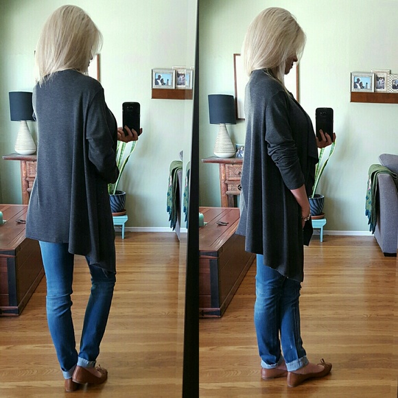 RESERVED PM Editor & HP🌹 Gunmetal Button Wrap Top - Picture 2 of 4
