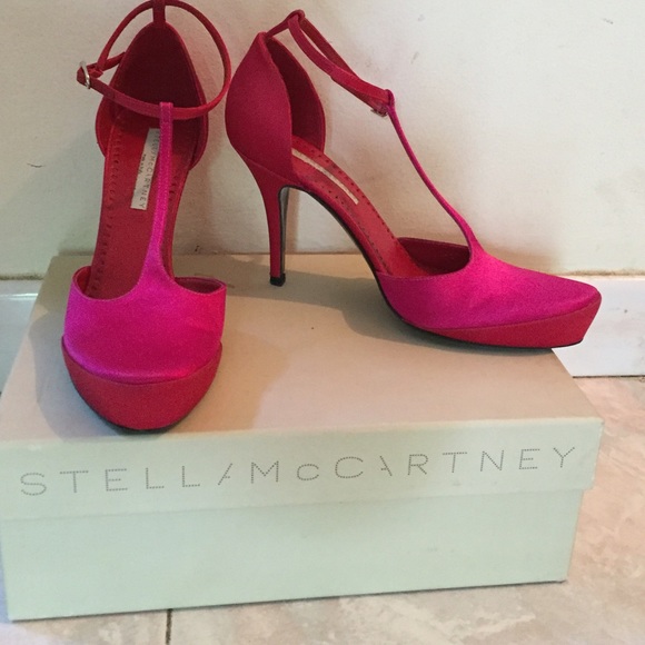 Cleaning out closet 👠👠👠👠