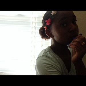 Meet your Posher, Nadia