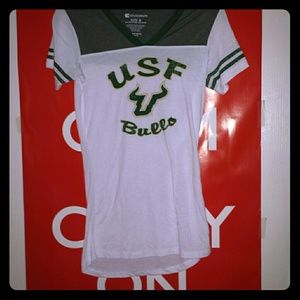 USF Bulls tee