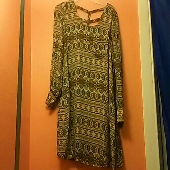 Long sleeved dress