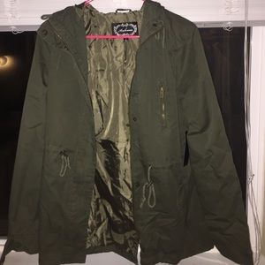 ARMY GREEN UTILITY JACKET