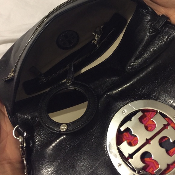 ❌sold on Ⓜ️❌Tory burch handbag - Picture 2 of 4