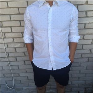 Men's Gap Polkadot Button Up Shirt