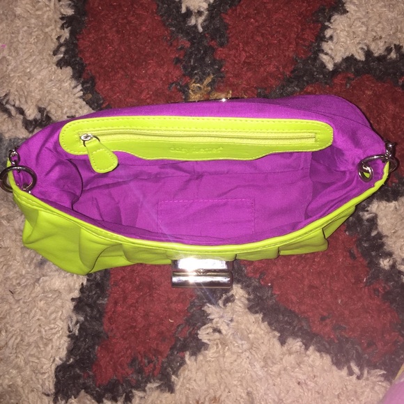 Lime Green Purse - Picture 3 of 4