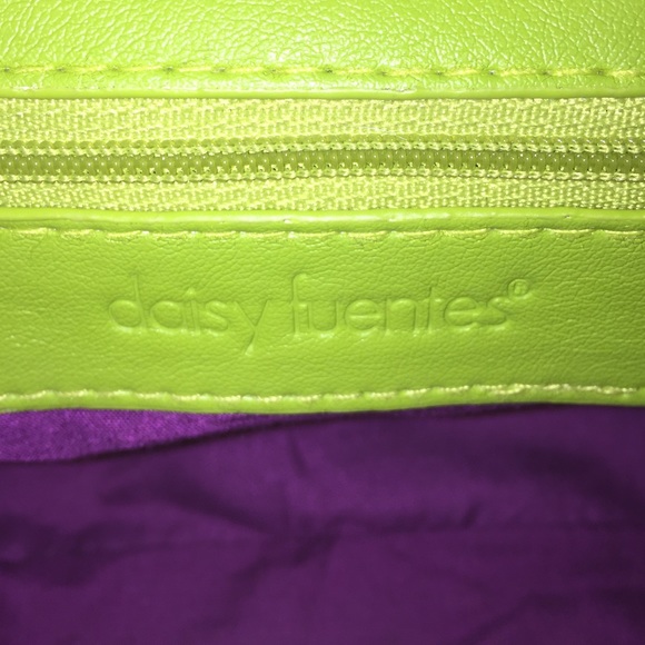 Lime Green Purse - Picture 4 of 4