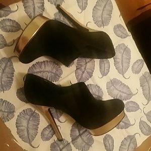 Rachel roy heels booties