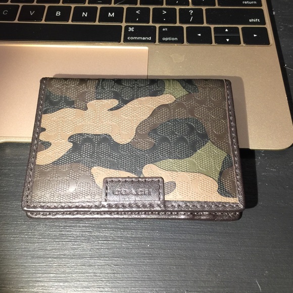 Like new men's camo coach card case