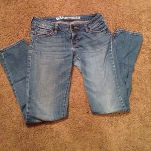 Bullhead light wash jeans