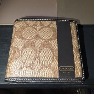 Brand new men's coach wallet.