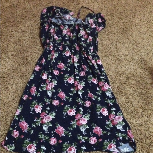 Flower dress - Picture 1 of 1