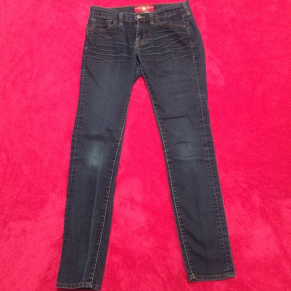 LUCKY BRAND skinny jeans