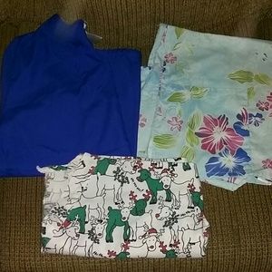 Scrub top
