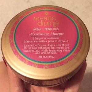 Mystic Divine Nourishing Masque