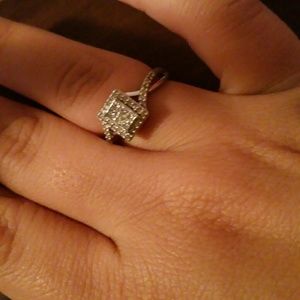 Silver diamond ring