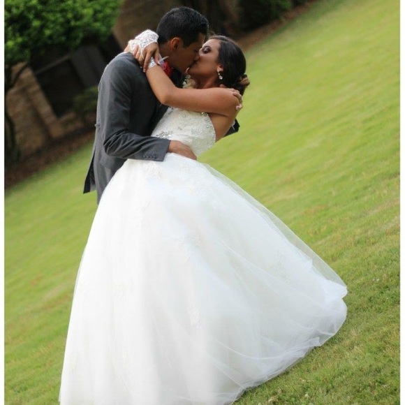 Meet your Posher, Valentina - Picture 1 of 1