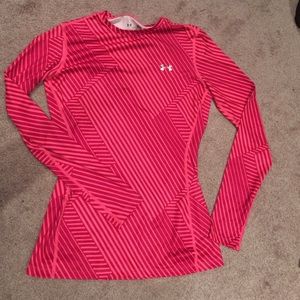 Under Armour Fitted Coldgear running long sleeve