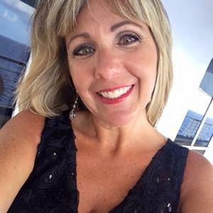 Meet your Posher, Kristin