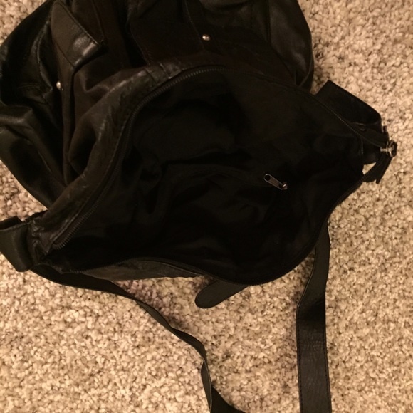 Esprit messenger style bag - Picture 4 of 4