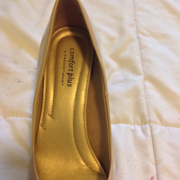 ComfortPlus Heels - Picture 2 of 3