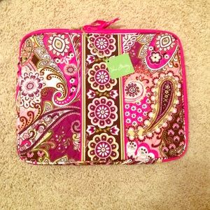 Vera Bradley laptop sleeve