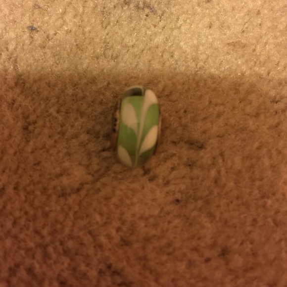 AUTHENTIC pandora bead!! Never used!! NWOT! - Picture 2 of 2
