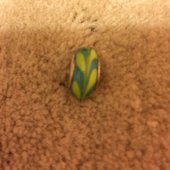 AUTHENTIC pandora bead!! NEVER worn! NWOT! - Picture 2 of 2