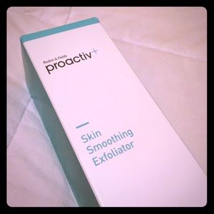 Proactive Skin Smoothing Exfoliator