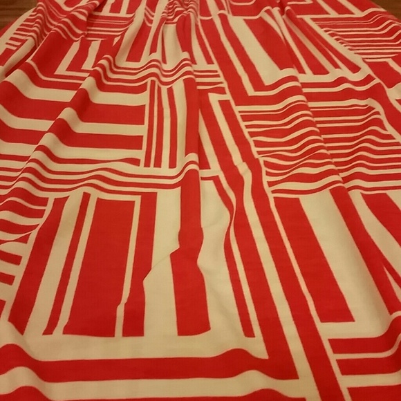 Orange and white maxi dress - Picture 2 of 2