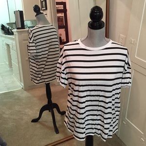 Black and white striped oversized tee.