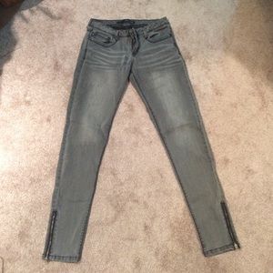 Grey wash Sneak Peek jeans
