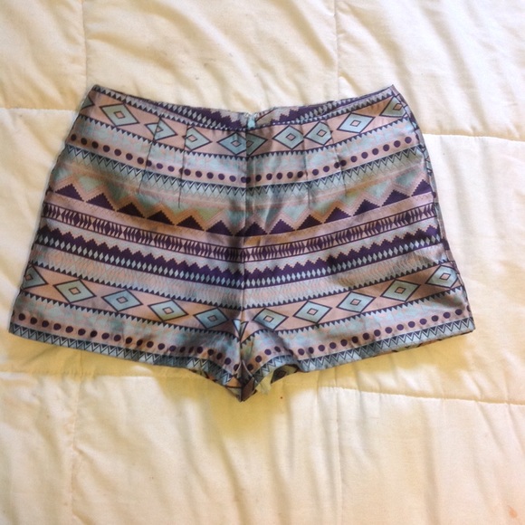 Fancy Aztec Shorts - Picture 1 of 2