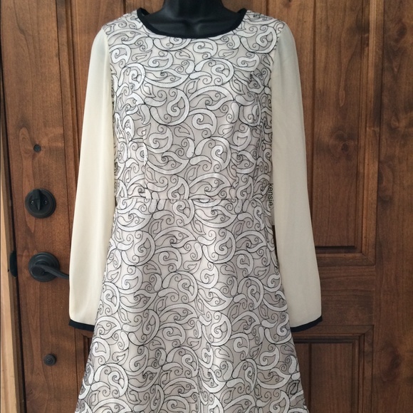 Kensie Dresses & Skirts - New Kensie long sleeve dress