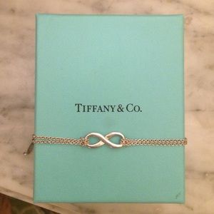 Tiffany&Co infinity bracelet