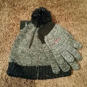NEW GIRLS KID Bennie and gloves set