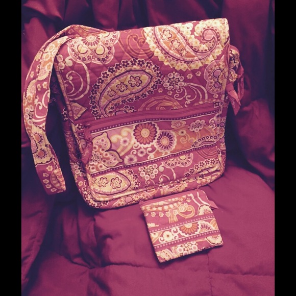 Vera Bradley, side bag and mini wallet almost NEW - Picture 1 of 1