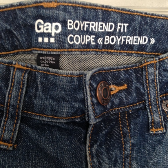 Gap Sexy Boyfriend Jeans - Picture 4 of 4