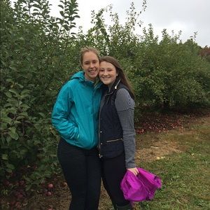 Meet your Posher, Caroline