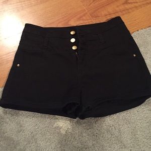 High waisted shorts- Black
