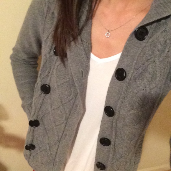 Cardigan - Picture 2 of 2
