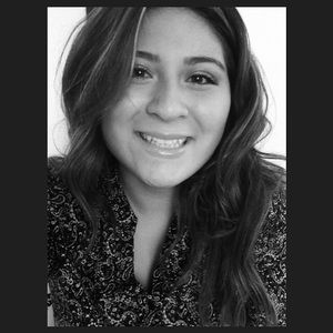 Meet your Posher, Monique