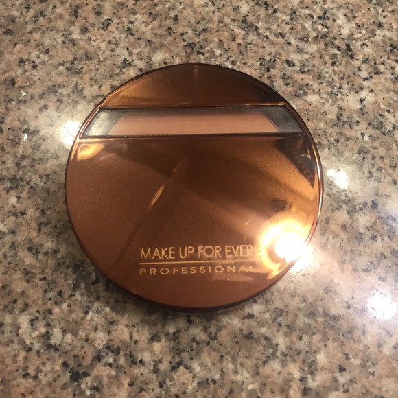 Makeup Forever Matte Bronzer!