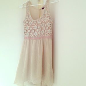 Cute little dress. American Eagle.