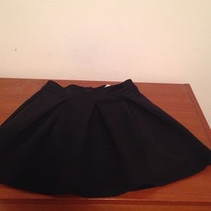 Black Bethany mota skirt