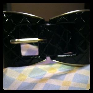 Patent leather bow belt