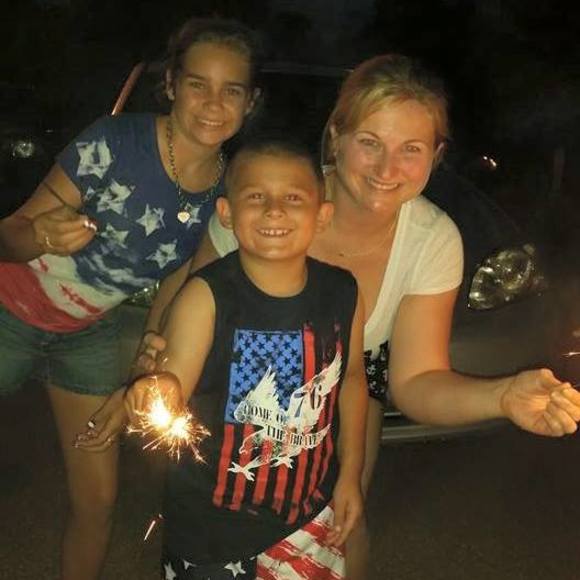 Meet your Posher, Julia - Picture 1 of 1