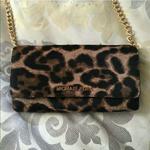 Looking to trade for another crossbody!