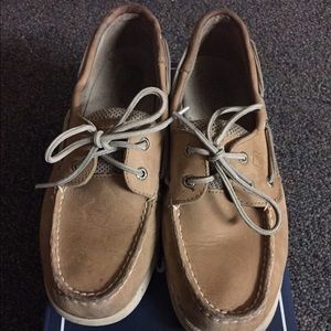 REDUCED Sz 7.5 women's tan sperries