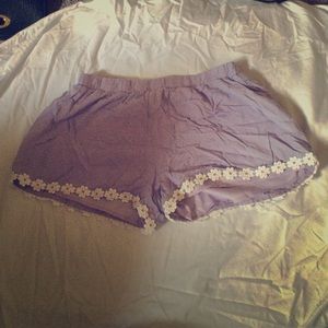 Tobi light purple floral embroidered short