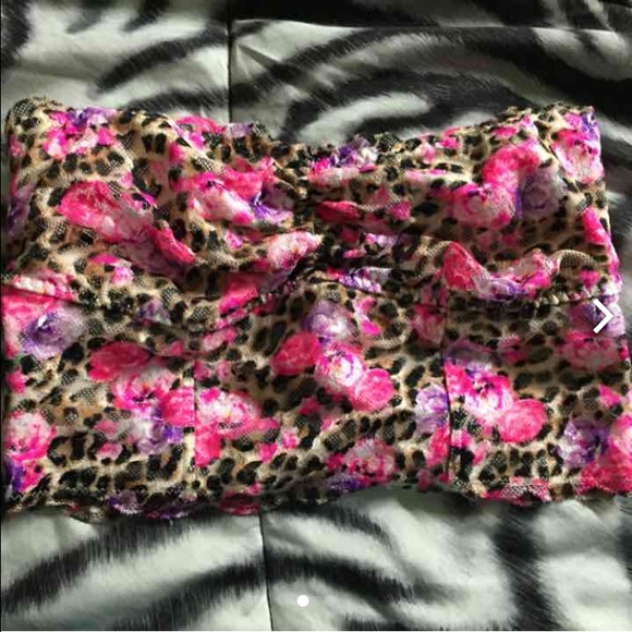 REDUCED VS PINK lace bandea